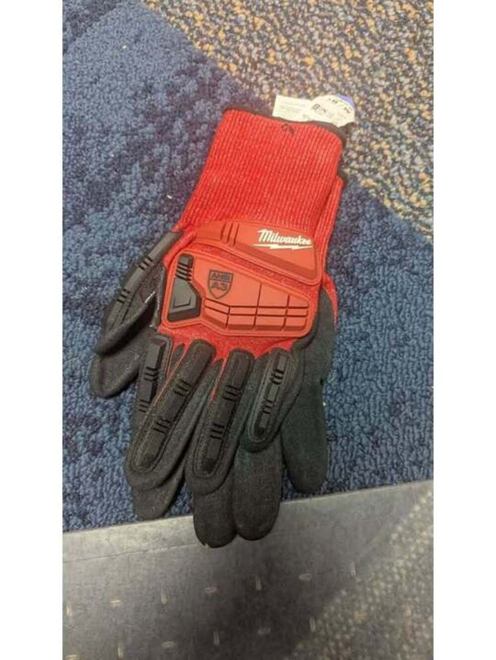 Milwaukee Medium ANSI A3 Impact Cut Resistant Gloves